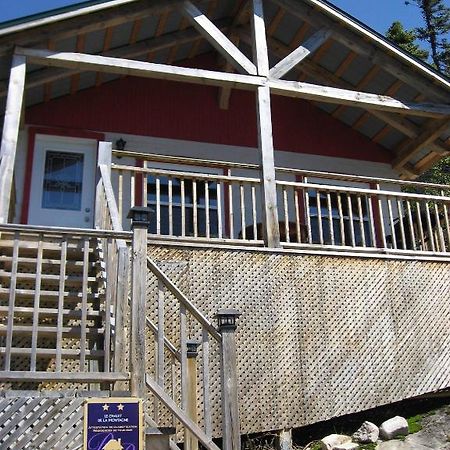 Chalet De La Montagne Tadoussac Exterior foto